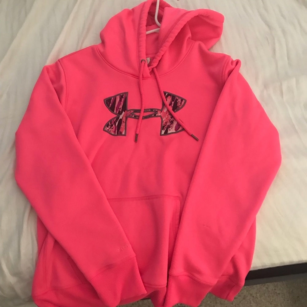Under armor sweatshirt